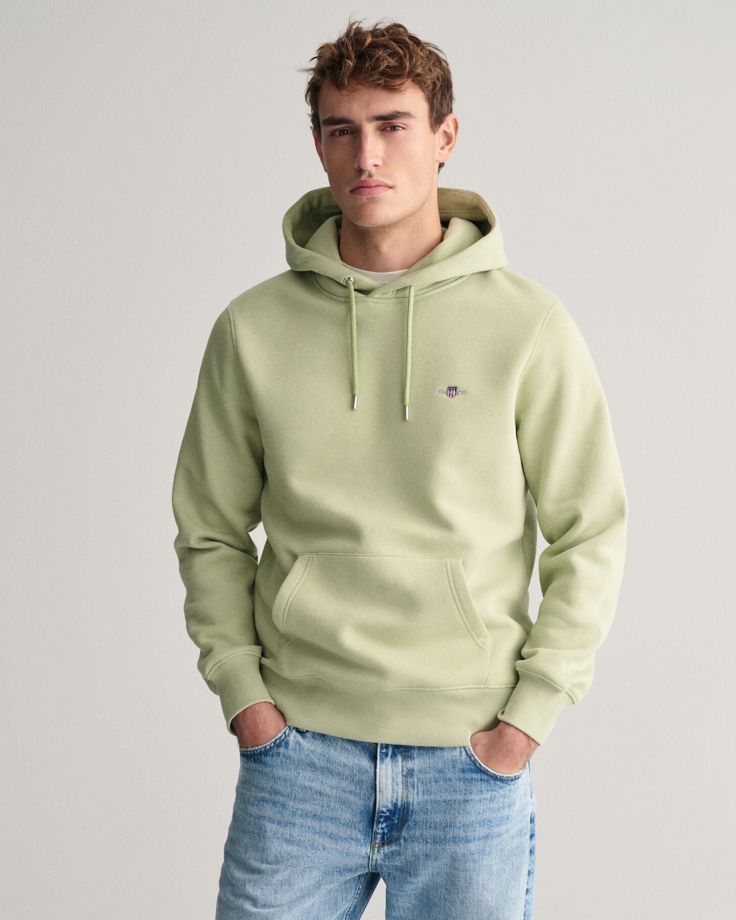 GANT REGULAR FIT SHIELD HOODIE